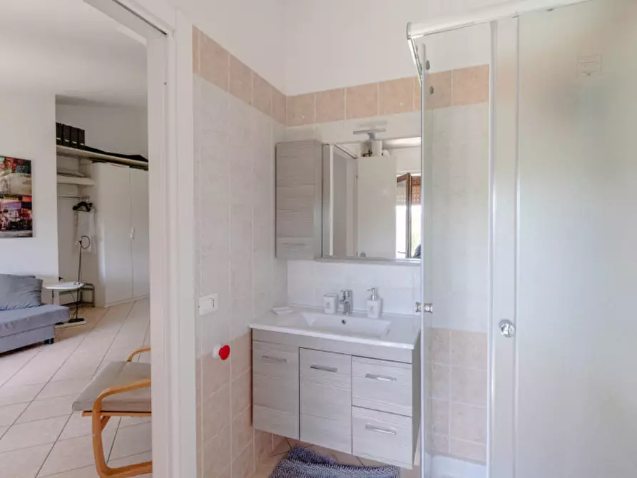 Immagine 10 di Appartamento in vendita  in Via Bartolomeo Provaglia a Bologna