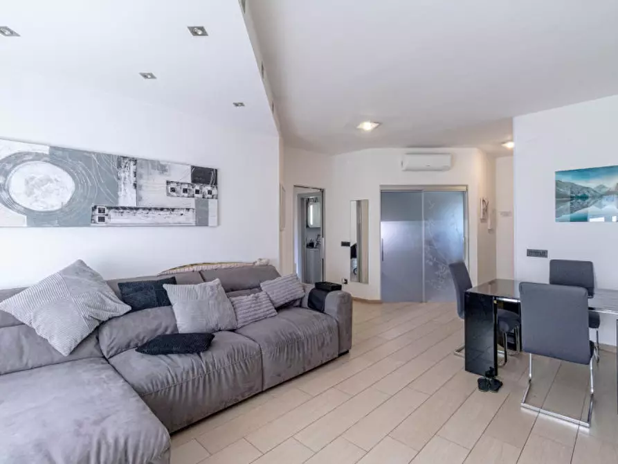 Immagine 1 di Appartamento in vendita  in VIA MILANO 21 a Bologna