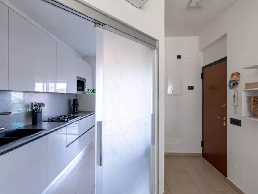Immagine 2 di Appartamento in vendita  in VIA MILANO 21 a Bologna
