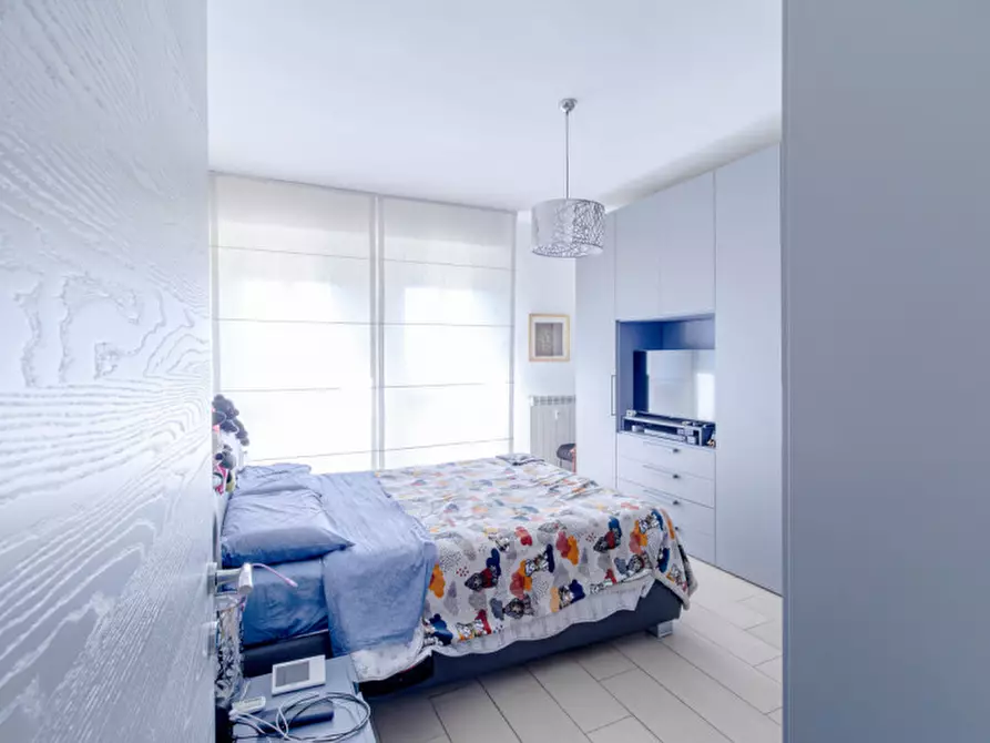 Immagine 8 di Appartamento in vendita  in VIA MILANO 21 a Bologna