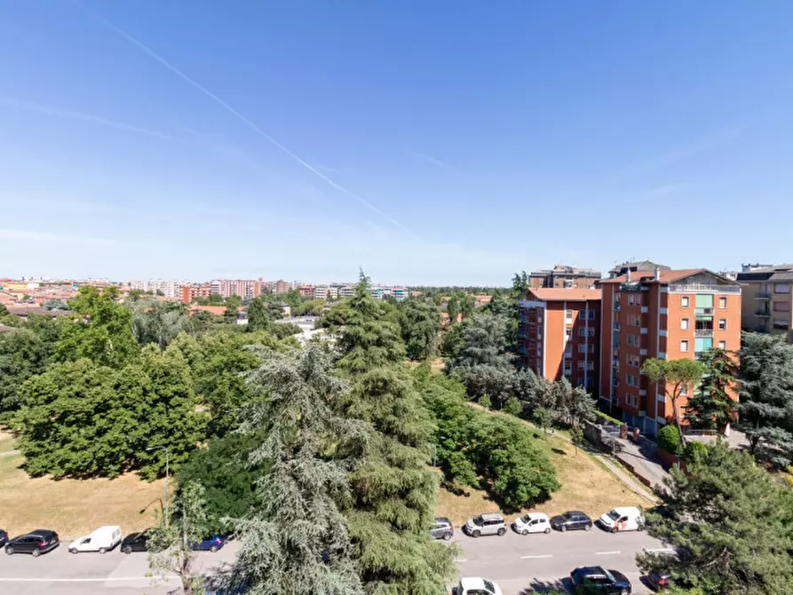 Immagine 27 di Appartamento in vendita  in VIA MILANO 21 a Bologna