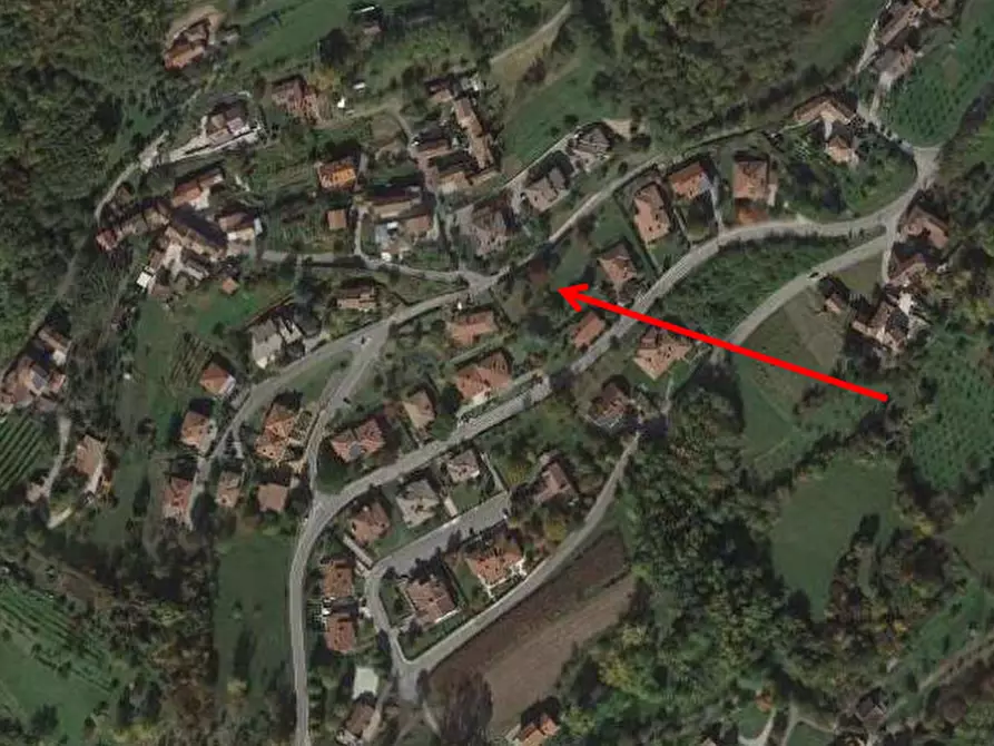 Immagine 2 di Terreno in vendita  in Via Giuseppe Verdi a Tarzo