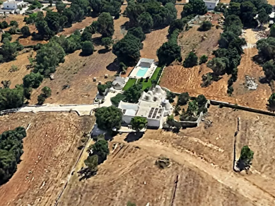 Immagine 5 di Rustico / casale in vendita  a Fasano