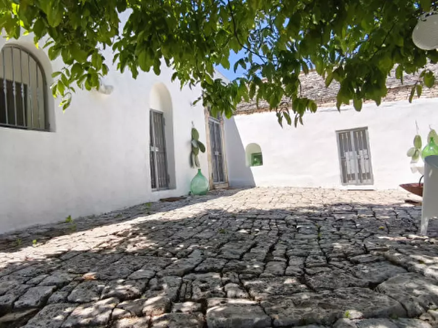 Immagine 7 di Rustico / casale in vendita  a Fasano