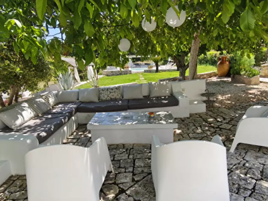 Immagine 24 di Rustico / casale in vendita  a Fasano