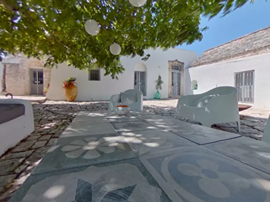 Immagine 35 di Rustico / casale in vendita  a Fasano