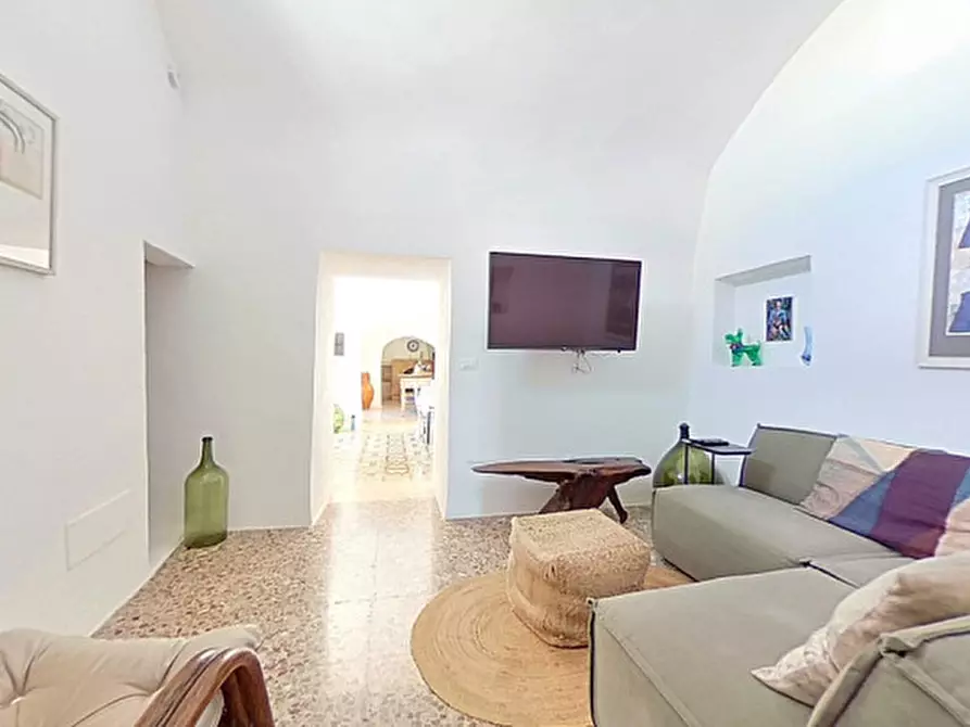 Immagine 46 di Rustico / casale in vendita  a Fasano