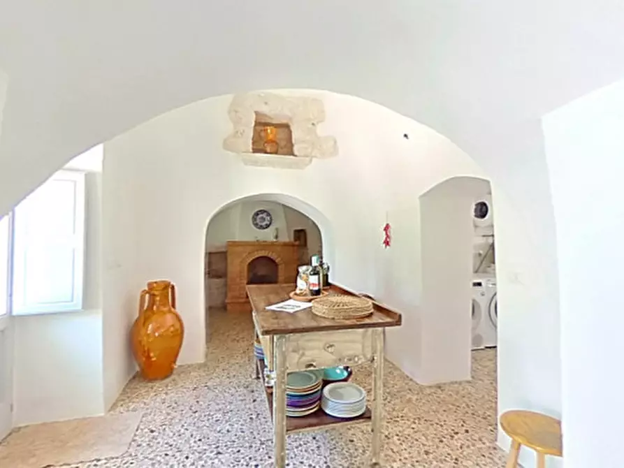 Immagine 47 di Rustico / casale in vendita  a Fasano