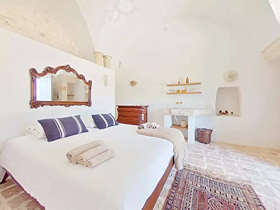Immagine 62 di Rustico / casale in vendita  a Fasano
