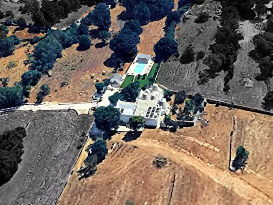 Immagine 77 di Rustico / casale in vendita  a Fasano