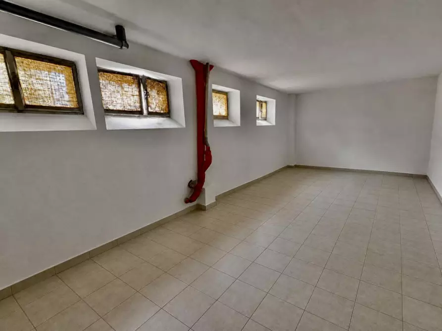 Immagine 1 di Cantina in affitto  a Verona