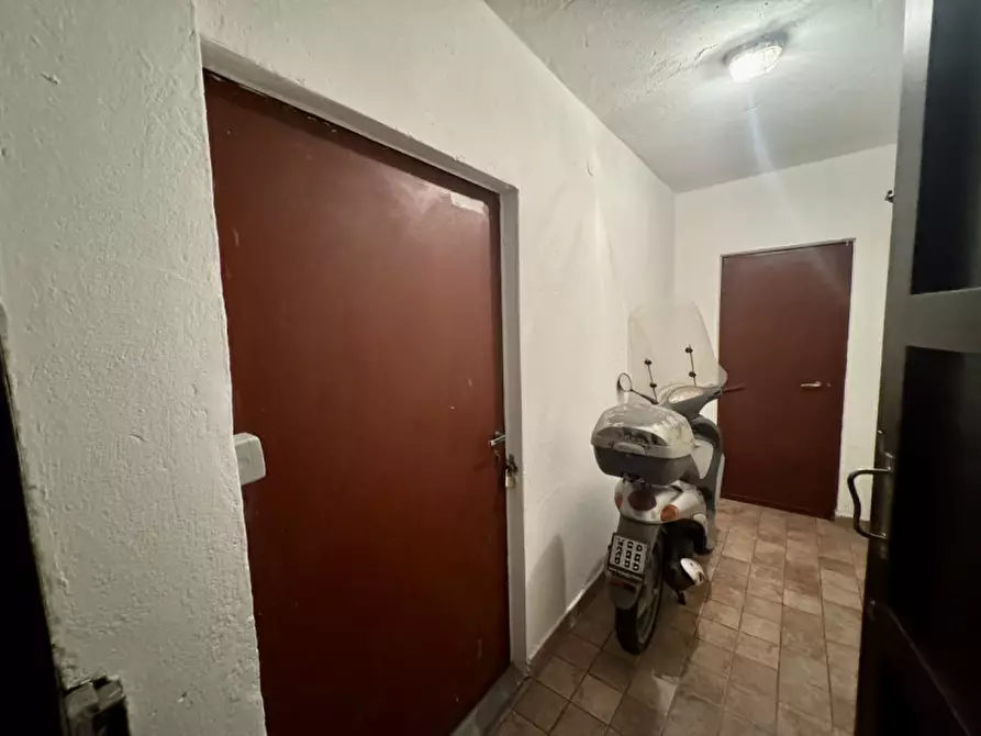Immagine 2 di Cantina in affitto  a Verona
