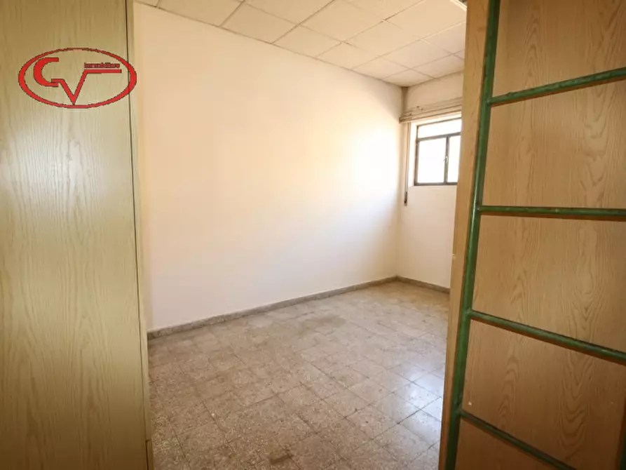 Immagine 11 di Laboratorio in vendita  in levane a Montevarchi