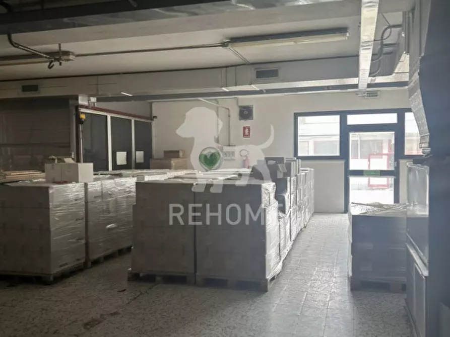 Immagine 15 di Capannone industriale in vendita  in Viale Palmanova, 464 a Udine