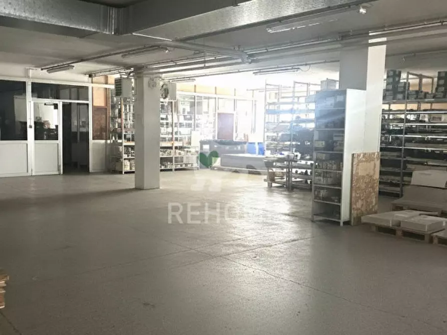 Immagine 16 di Capannone industriale in vendita  in Viale Palmanova, 464 a Udine