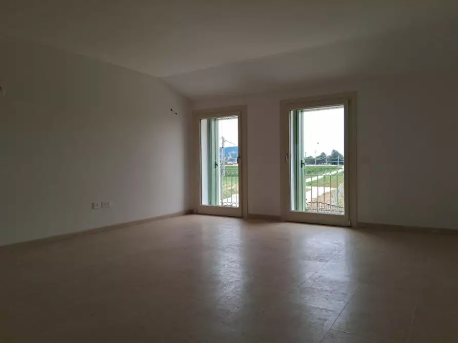 Immagine 3 di Casa bifamiliare in affitto  in via colombara a Nanto