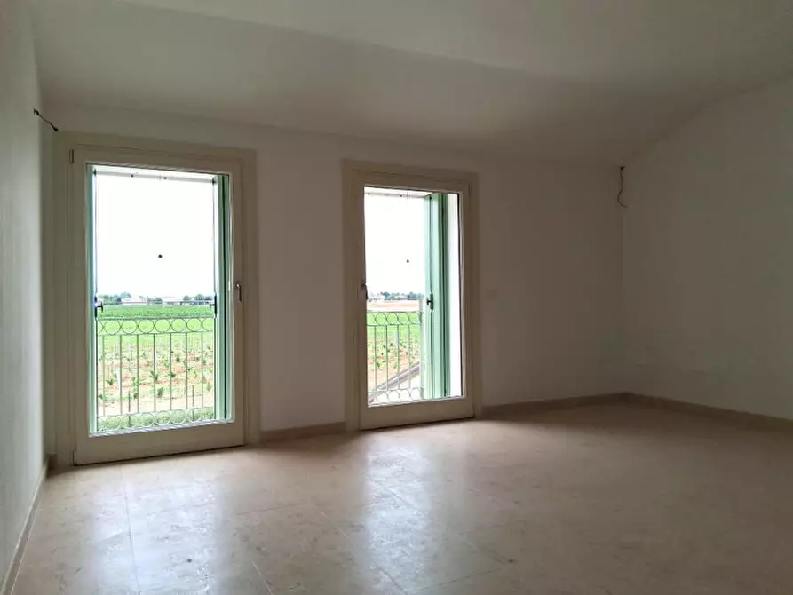 Immagine 4 di Casa bifamiliare in affitto  in via colombara a Nanto