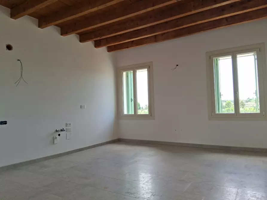 Immagine 5 di Casa bifamiliare in affitto  in via colombara a Nanto