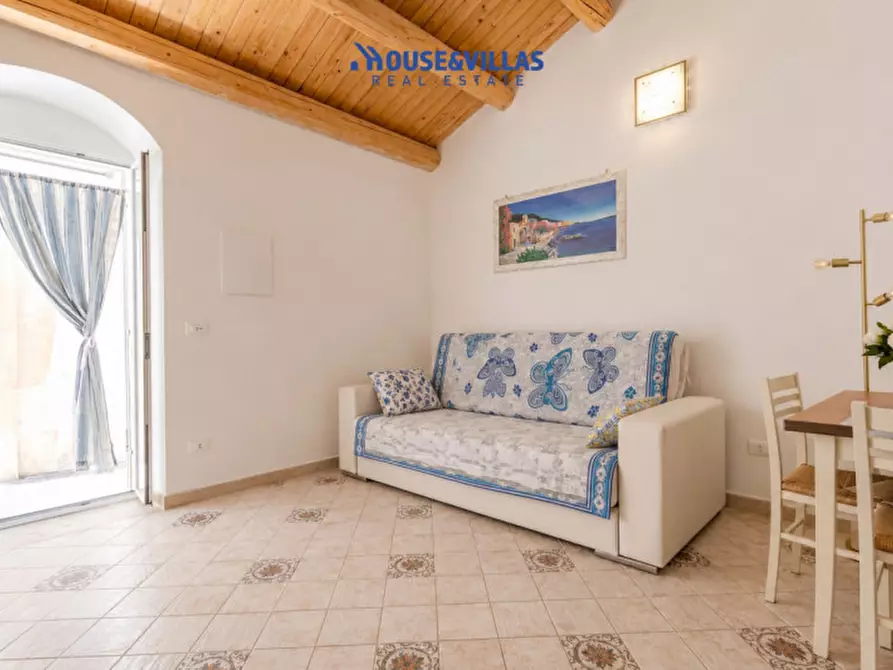Immagine 5 di Casa indipendente in vendita  in Vico Battiloro a Noto
