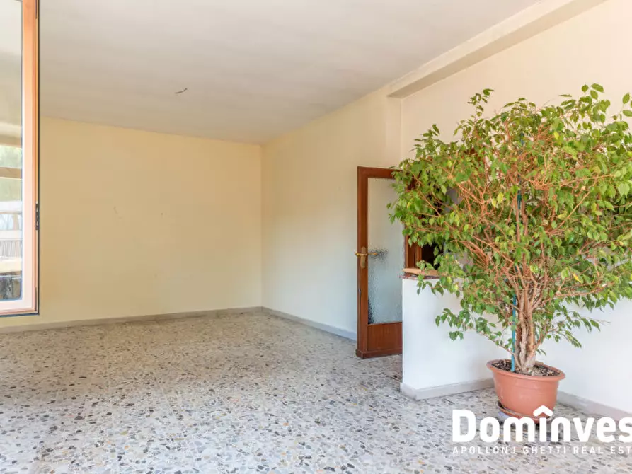 Immagine 3 di Appartamento in vendita  in Via Luigi Capuana a Roma