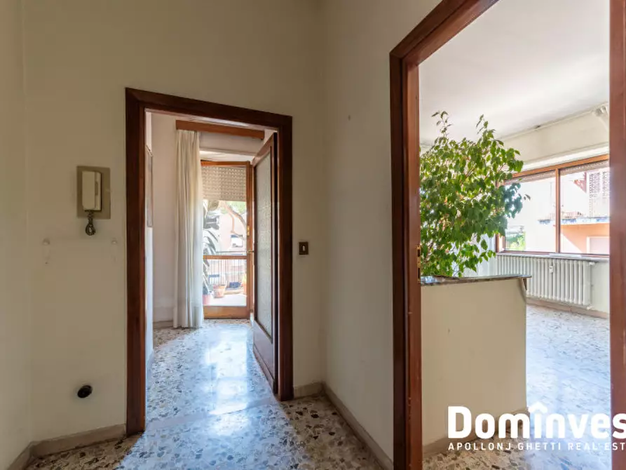 Immagine 9 di Appartamento in vendita  in Via Luigi Capuana a Roma