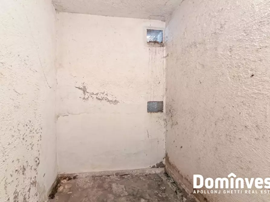 Immagine 32 di Appartamento in vendita  in Via Luigi Capuana a Roma