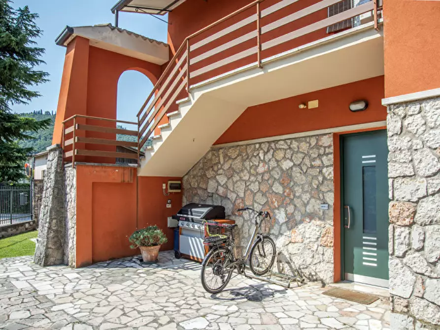 Immagine 7 di Villa in vendita  in via Don Gnocchi 113 a Garda