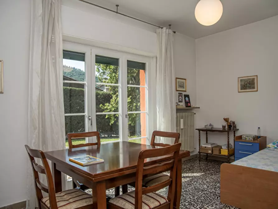 Immagine 12 di Villa in vendita  in via Don Gnocchi 113 a Garda