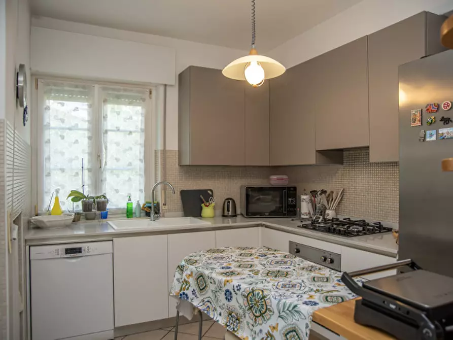 Immagine 14 di Villa in vendita  in via Don Gnocchi 113 a Garda