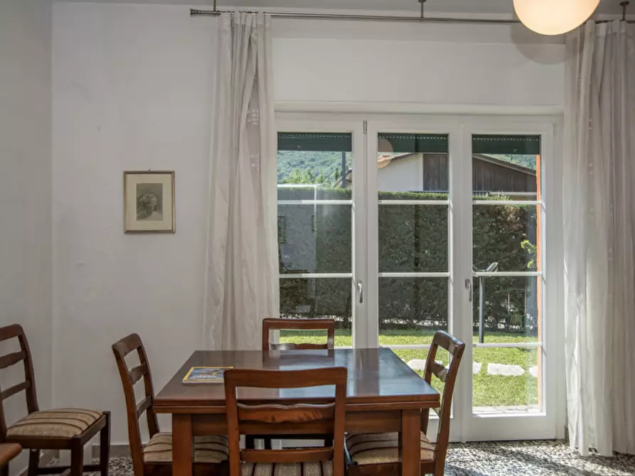 Immagine 28 di Villa in vendita  in via Don Gnocchi 113 a Garda