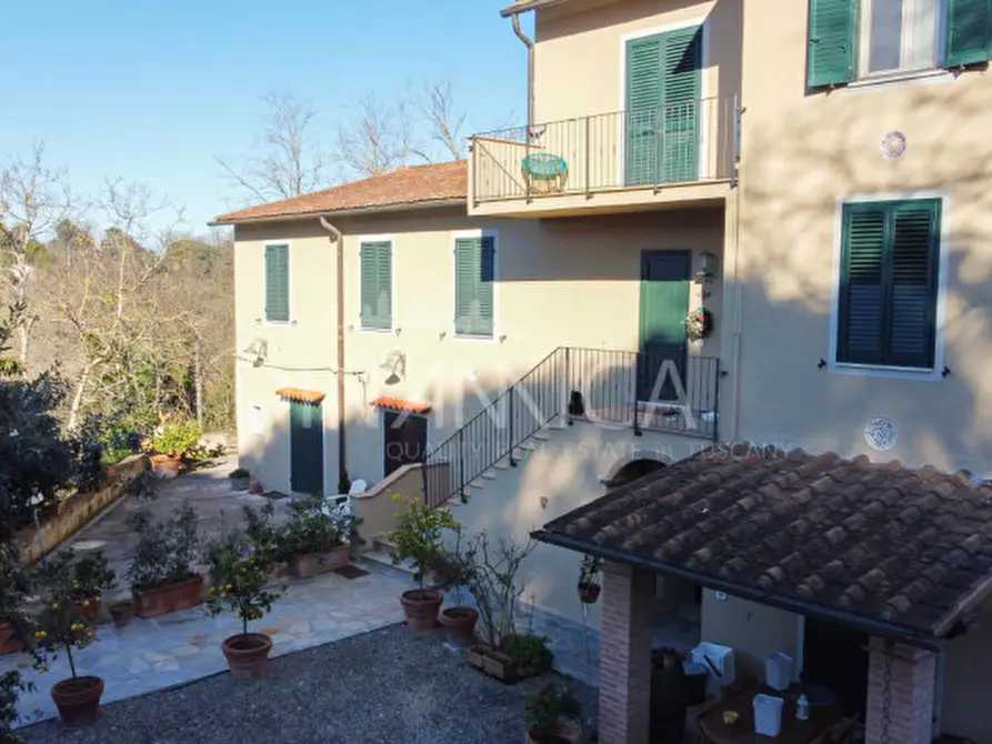 Immagine 2 di Rustico / casale in vendita  in via vecchia di montalto a Pontedera