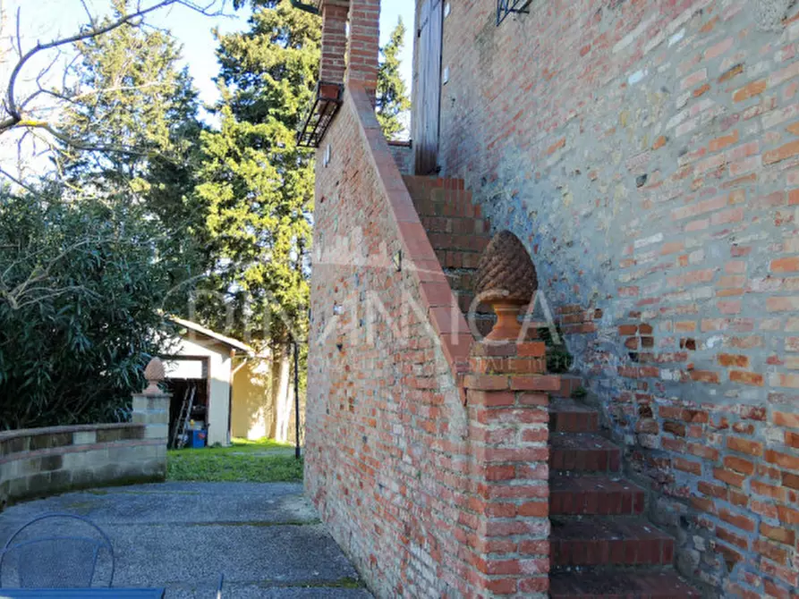 Immagine 8 di Rustico / casale in vendita  in via vecchia di montalto a Pontedera
