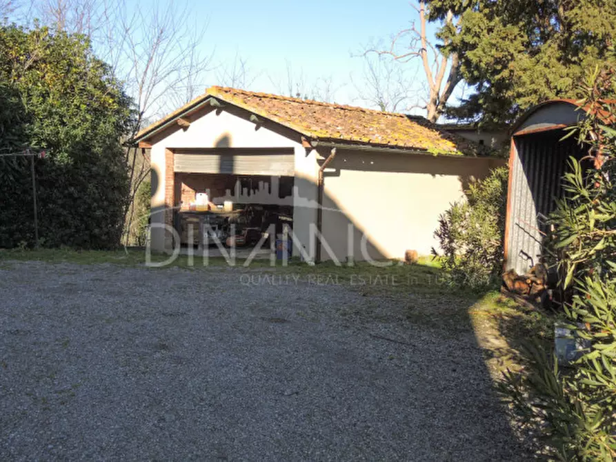 Immagine 14 di Rustico / casale in vendita  in via vecchia di montalto a Pontedera