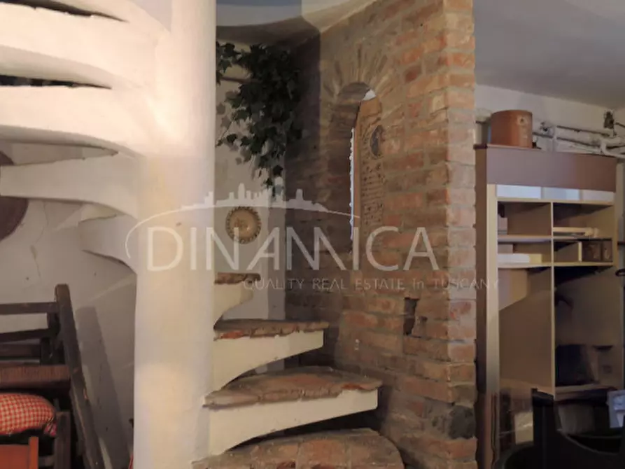 Immagine 32 di Rustico / casale in vendita  in via vecchia di montalto a Pontedera
