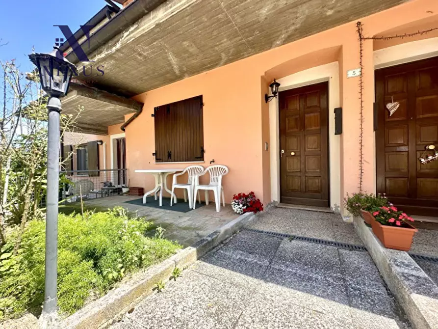 Immagine 26 di Villetta a schiera in vendita  a Cartoceto
