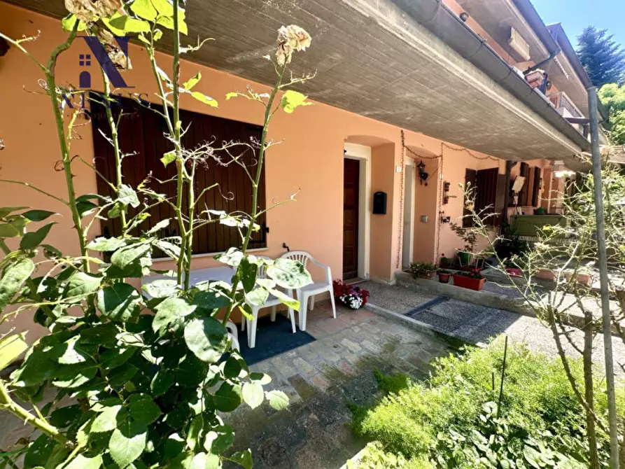 Immagine 27 di Villetta a schiera in vendita  a Cartoceto