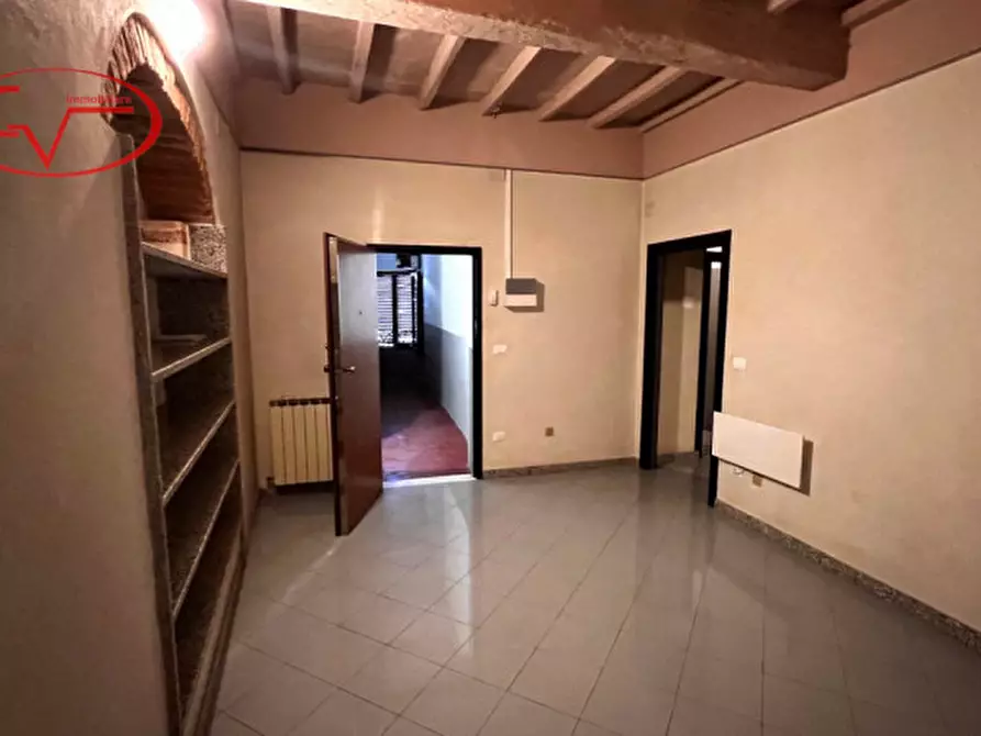 Immagine 1 di Appartamento in affitto  in via roma a Montevarchi