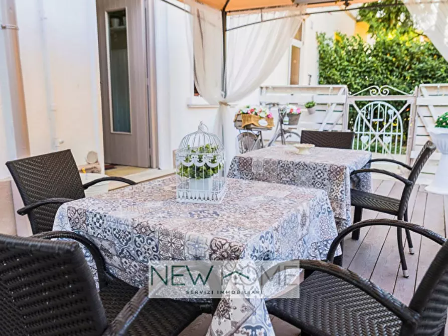 Immagine 2 di Appartamento in vendita  in Via Volturno 32 a Verona