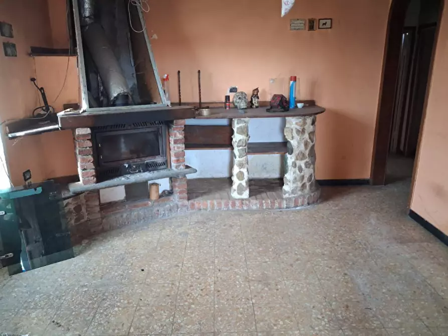 Immagine 7 di Villa in vendita  in Via Carlo Ferraro a Capriata D'orba