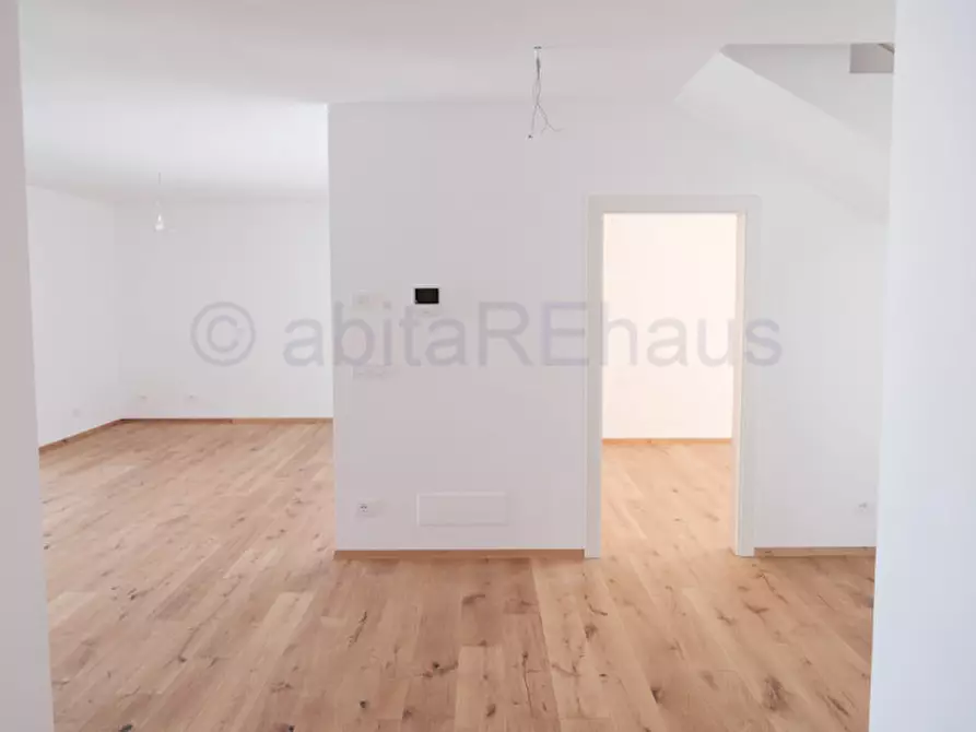 Immagine 2 di Appartamento in vendita  in via Val di Fiemme a Egna .Neumarkt.