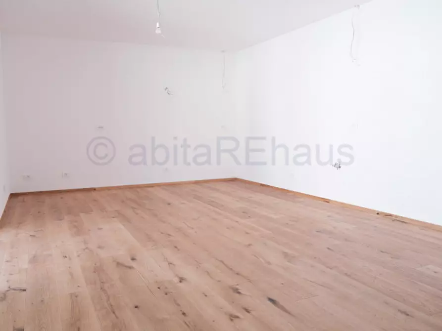 Immagine 4 di Appartamento in vendita  in via Val di Fiemme a Egna .Neumarkt.