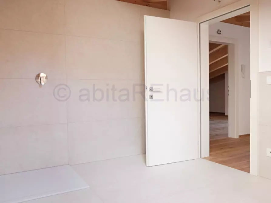 Immagine 10 di Appartamento in vendita  in via Val di Fiemme a Egna .Neumarkt.