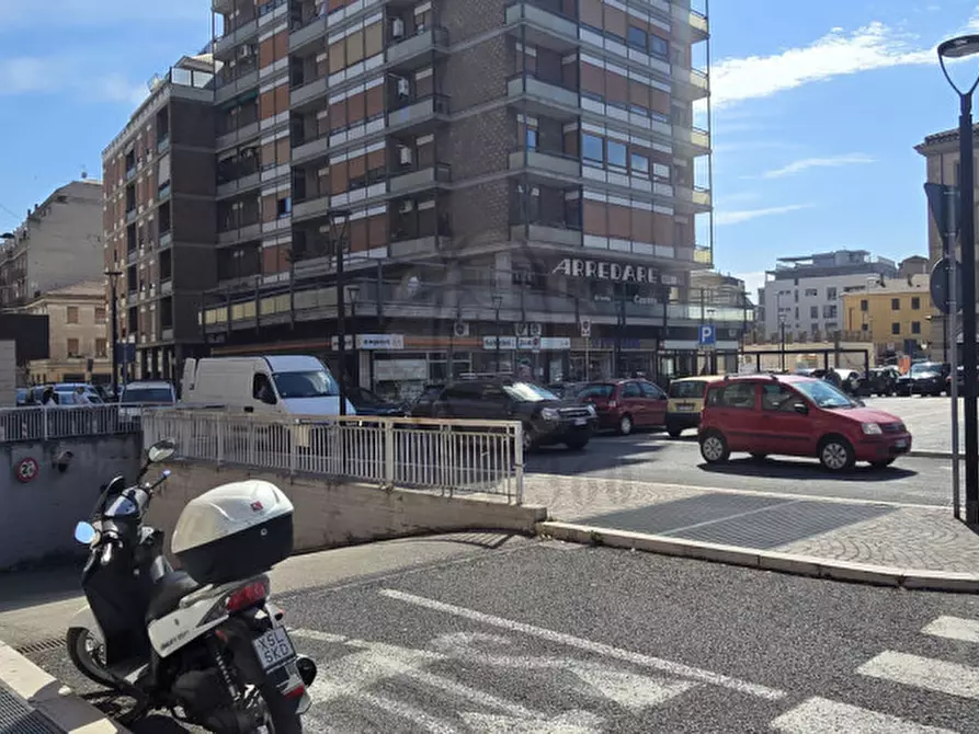 Immagine 1 di Garage in vendita  in Piazza Bruno Buozzi a Terni