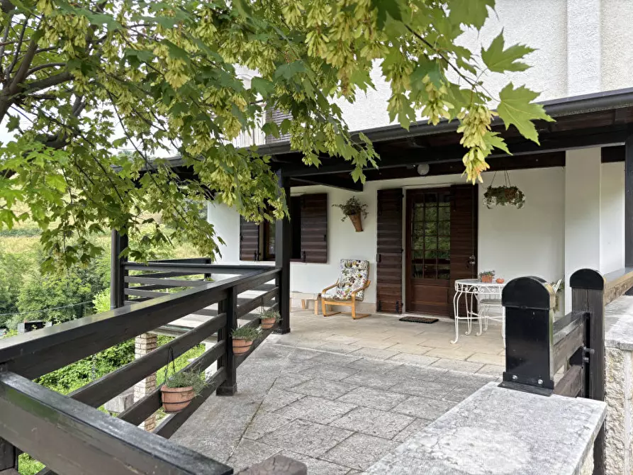 Immagine 1 di Appartamento in vendita  in Contrada Prà 168 a Cerro Veronese