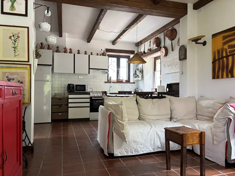 Immagine 2 di Appartamento in vendita  in Contrada Prà 168 a Cerro Veronese