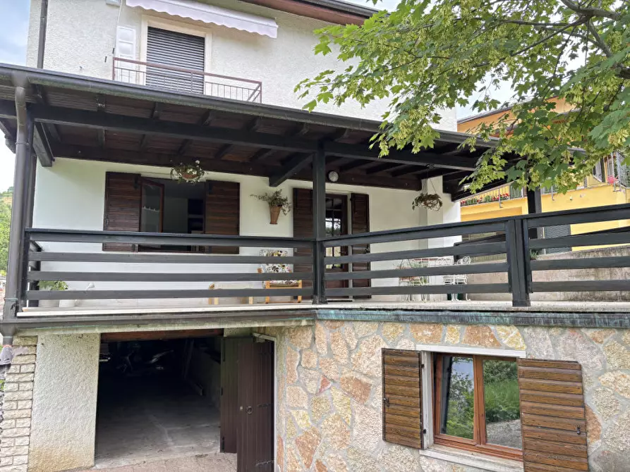 Immagine 13 di Appartamento in vendita  in Contrada Prà 168 a Cerro Veronese