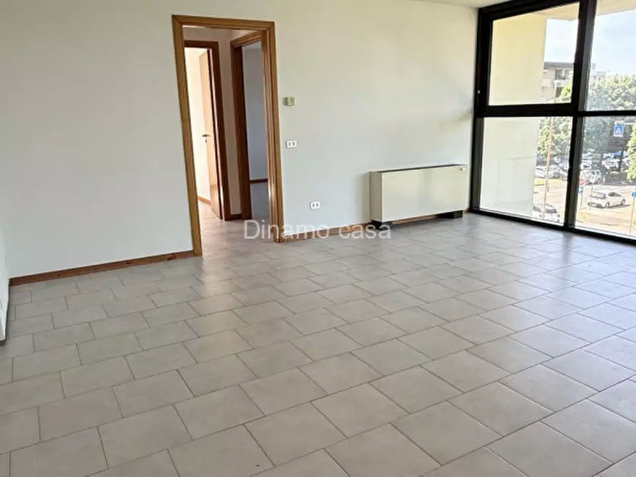 Immagine 2 di Ufficio in affitto  in Viale della Repubblica a Prato
