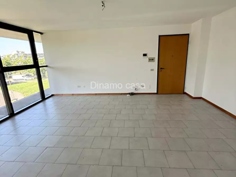 Immagine 17 di Ufficio in affitto  in Viale della Repubblica a Prato