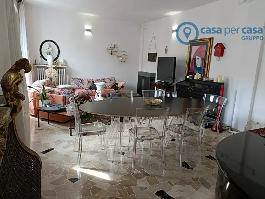 Immagine 1 di Appartamento in affitto  a Rovigo