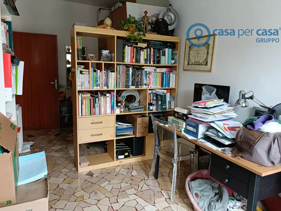 Immagine 6 di Appartamento in affitto  a Rovigo